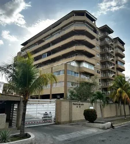 En Venta Apartamento En C.r. Puerto Del Este Puerto La Cruz