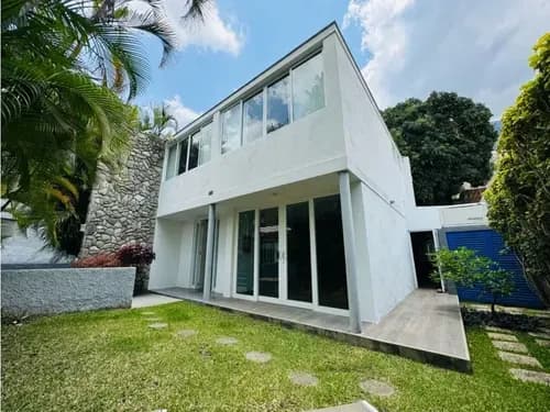 Se Vende Casa 380m2 3h+s/3.5b/4p Altamira