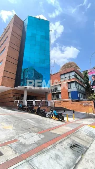 OFICINA EN VENTA EN LAS MERCEDES