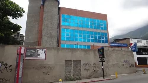Edificio En Venta En Los Dos Caminos Caracas Ascensor Angela Tochon