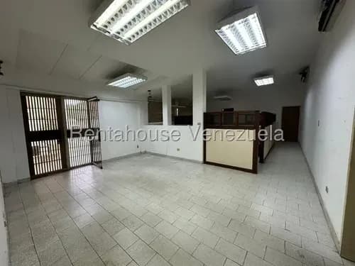 Local En Alquiler // La Trinidad Mg 6-13991
