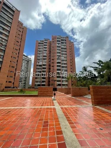 Apartamento En Alquiler, Urb. Terrazas Del Club Hipico