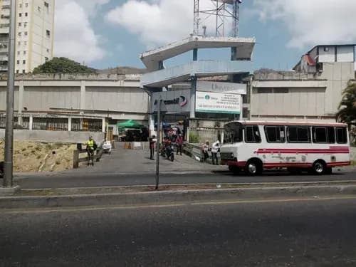 Local En Alquiler Caricuao Ud5
