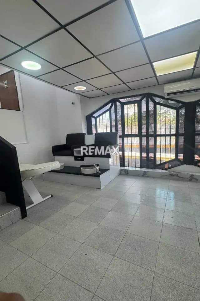 Alquiler de Local en Calle Bolívar de Catia