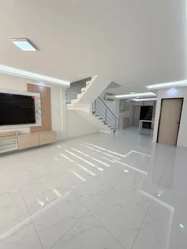Michelle Vende Townhouse Manantial Naguanagua Conj Villas Tinajero Kz-n /526