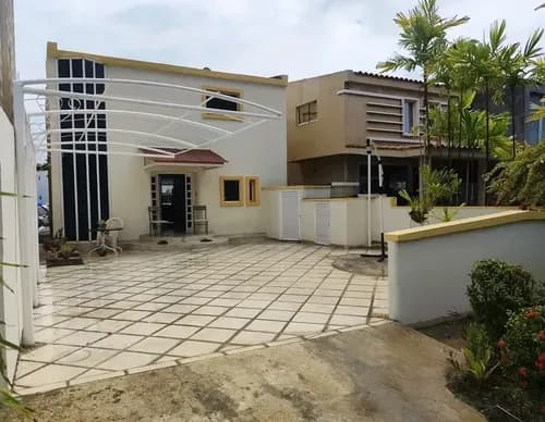 Lisbeth Mantilla Vende Casa En Urb. Aquavillas, Lecheria, Puerto La Cruz, Anzoategui.