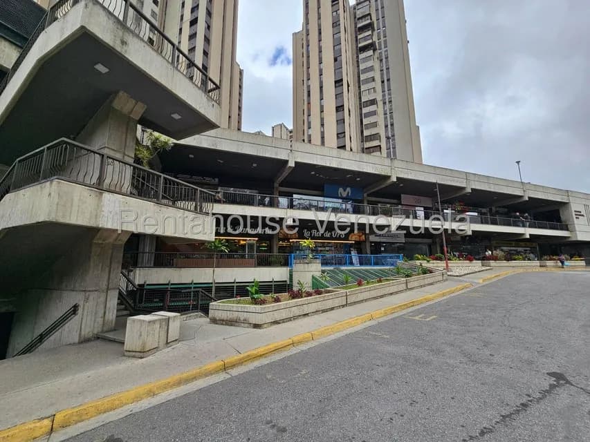 Comercial (Local Comercial) en Alquiler en Las Salias, Miranda