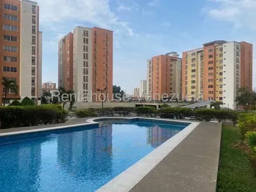 En Venta Apartamento En Obra Blanca (imn 26-17994) En Un Zona Tranquila Fresca De Naguanagua, Clima De Montana, Para Difrutar En Familia, Cuenta Con Piscina Y Vigilancia 24h. Solo Clientes