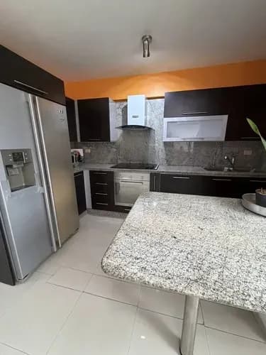 Mr Alquiler Bello Apartamento Con Planta 100% Y Pozo Urb El Parral Valencia 328682