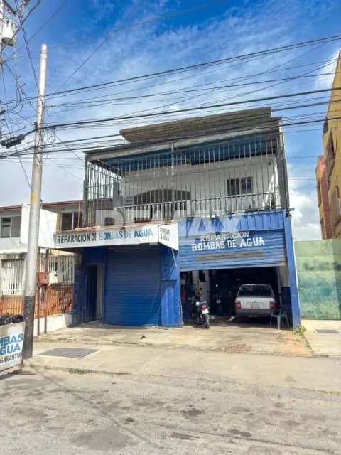 Edificio Comercial en Venta Carrera 30 entre Calles 41 y 42 Zona Centro - Barquisimeto