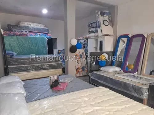 Dennymar, Alquila Sensacional Local Comercial En El Centro Oeste De Barquisimeto Cuenta Con 80m2 Y Todos Los Servicios Basicos Operativos B5a23783