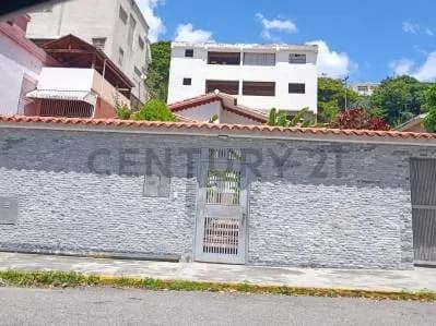 VENTA DE EXCLUSIVA QTA. MULTIFAMILIAR EN ALTA FLORIDA
