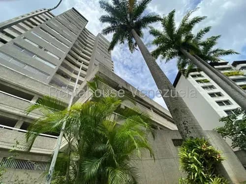 Af- Apartamento En Venta En Manzanares, Amplio Y Fresco, Servicio De Agua Constante