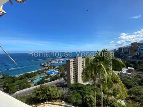 Venta De Apartamento / Playa Grande / Ls 26-12713 Yg