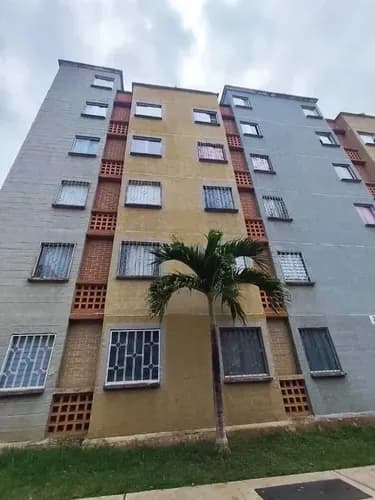 Inzitu Realtors Vende Penthouse En Res Terrazas De San Diego Carabobo Ir-zc