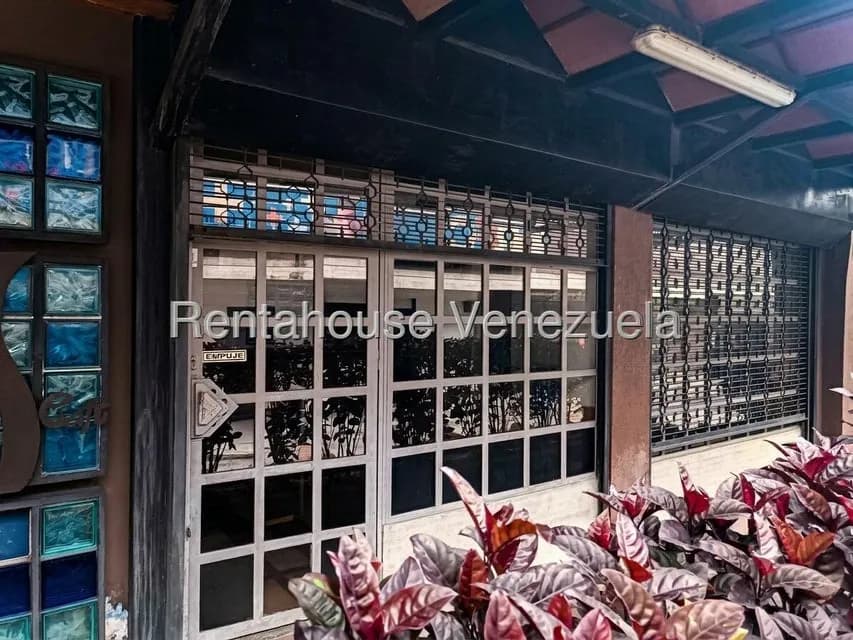 Comercial (Local Comercial) en Alquiler en El Tambor, Miranda