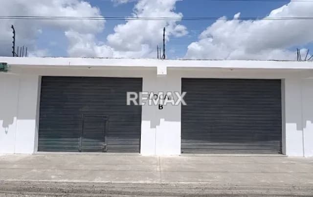 Local en alquiler km 11 Av Florencio Jimenez