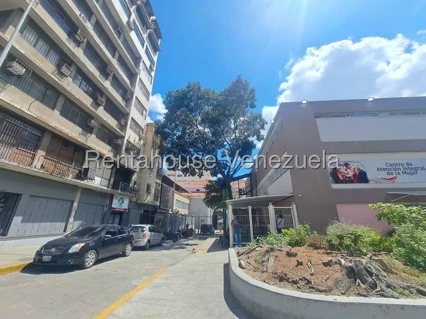 Comercial (Oficina) en Alquiler en Parroquia La Candelaria, Distrito Metropolitano