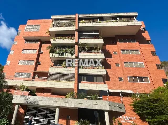 ACOGEDOR APARTAMENTO CON TERRAZAS EN MIRADOR DE LOS CAMPITOS