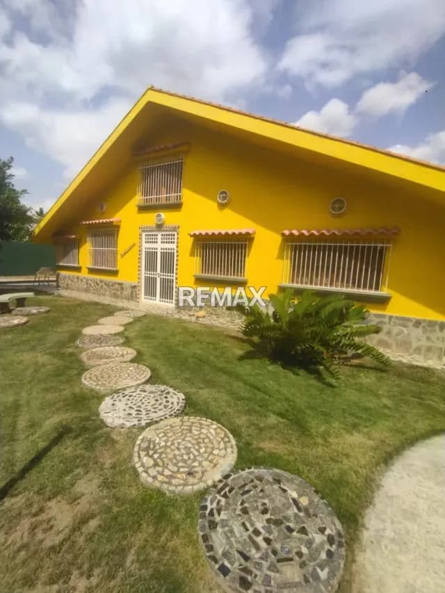 CASA EN VENTA UBICADA EN SECTOR EL POLVERO, SAN DIEGO, CARABOBO