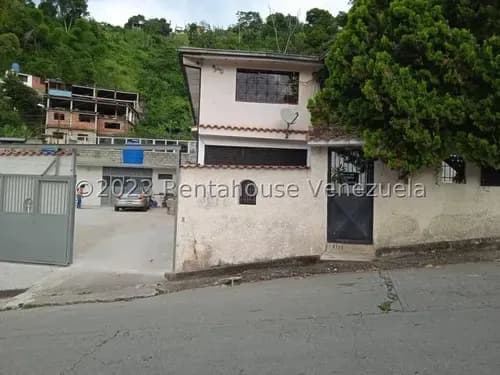 Leandro Manzano, Casa En Venta, Ubicada En Turumo, Av, #26-21409