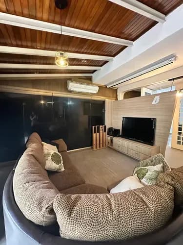 Venta Hermosa Quinta En La Urbanizacion El Castaño/es1969
