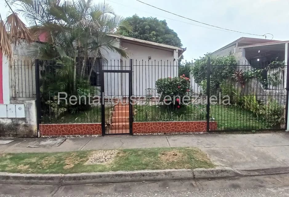 Casa (1 Nivel) en Venta en Prados del Sol, Portuguesa