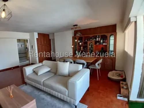 Jg Cod Flex 26-20973 Se Vende Bello Y Actualizado Apartamento En Lomas De Prados Del Este Negociable