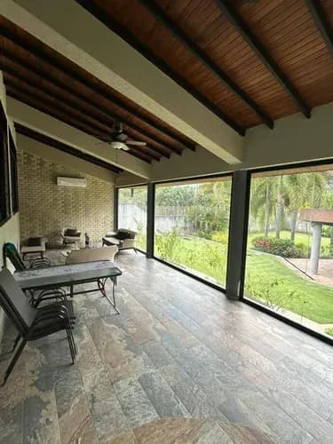 Annic Coronado Vende Casa En Guataparo Country Club Cód. 324938