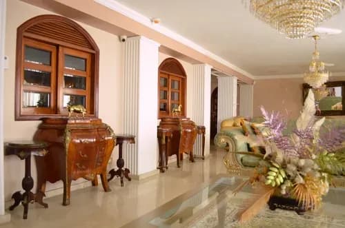 Ana Torres. Casa En Alquiler 24-18445 En Alto Prado