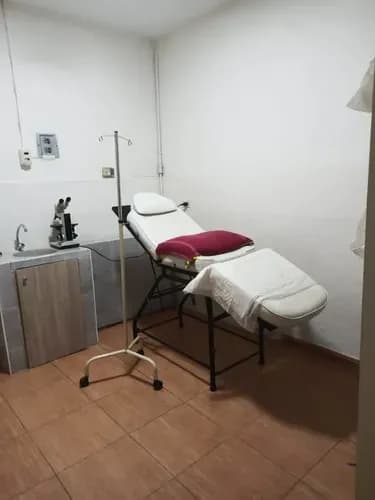 Consultorio Médico De 45 Mtrs2 En Alquiler En Prestigiosa Aps El Marqués, Caracas