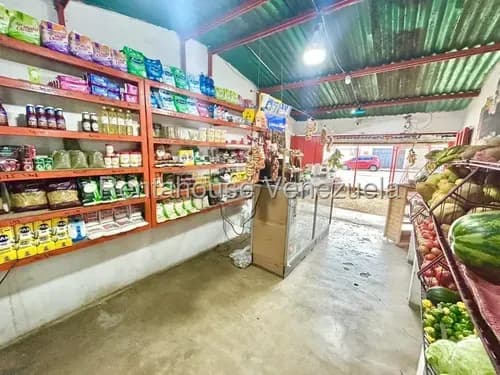 Raíza Suárez Vende 2 6 7 7 8 3 Casa Con Locales Comerciales, 572,93 Mts2 De Terreno Propio, Calle Con Tránsito Vehicular Y Peatonal, Ubicada En La Mata Cabudare