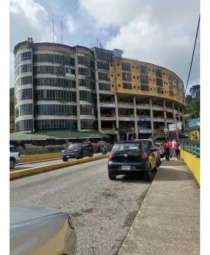 En Venta Local Comercial San Antonio De Los Altos Coliseo