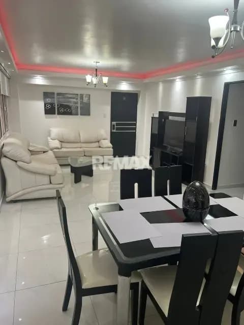 APARTAMENTO EN RESIDENCIA LA PAZ