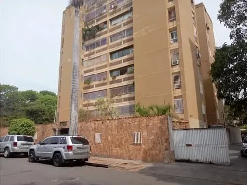 Se Alquila Apartamento 103m2 Montalban I 1663
