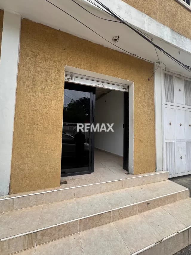 En Alquiler Local Comercial ubicado en Guanare, Carrera 4 entre Av. Unda y Calle 9, Guanare, Portuguesa, Venezuela