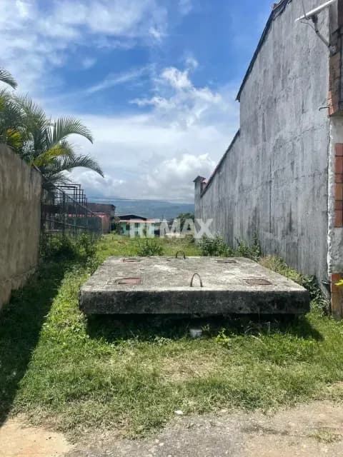 Terreno. Venta. Tucape