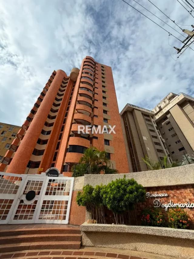 Apartamento Edificio Deydimariam