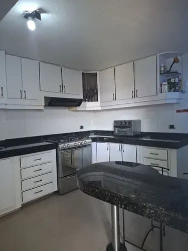 Johana Lazaro Vende Casa En Las Quintas De Naguanagua Con Anexo **clientes Directos**