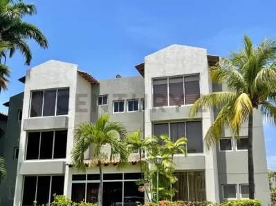 Apartamento en alquiler en Lechería. C.R Puerto Aventura