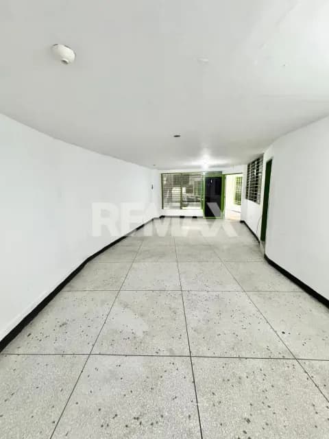 SE ALQUILA LOCAL COMERCIAL EDIFICIO VILLA DEL MAR