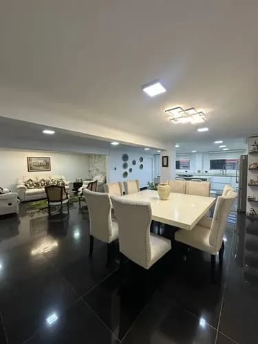 Casa En Alquiler Urb Los Naranjos En La Rosaleda En El Este De Barquisimeto