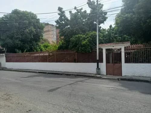 En Venta Casa/ Los Olivos Nuevos/ Maracay/js0214