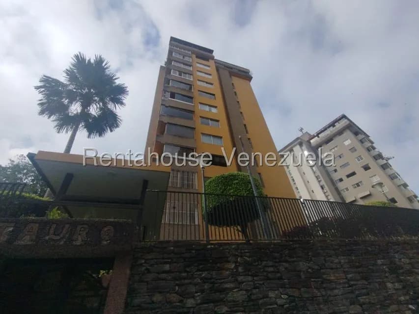 Apartamento (1 Nivel) en Alquiler en Cerro Verde, Distrito Metropolitano