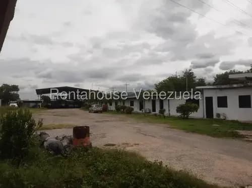 Alquila Terreno Uso Industrial Con Bienechurias , Inm 25-23547, Ideal Para Empresa De Transporte, Taller Industrial. Ubicado En Zona Industrial, Tesoro Del Indio