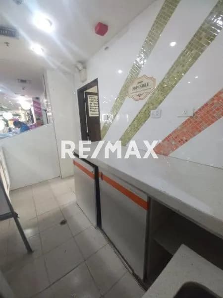 LOCAL EN ALQUILER C.C. ESTACION CENTRAL