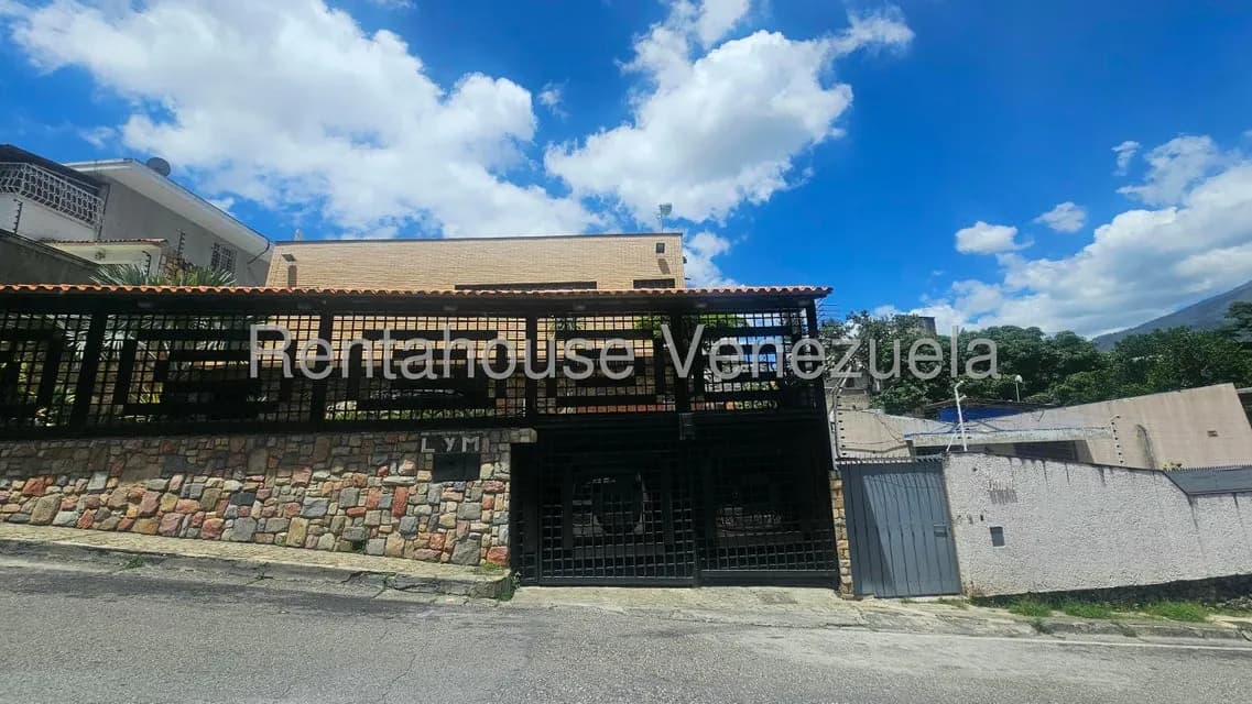 Comercial (Galpon - Deposito) en Alquiler en Colinas de Bello Monte, Distrito Metropolitano