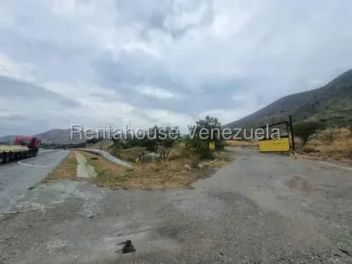 Raíza Suárez Vende 2 5 9 6 2 9 Terreno Ideal Para Empresa O Negocio Con Estratégica Ubicación Y Acceso A Vías Principales, Zona Industrial 2, Barquisimeto