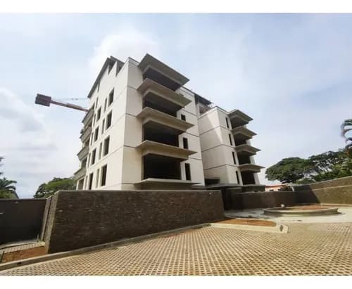 Se Vende Aptos 348 M² -3h+s/3b+s/4p En Altamira