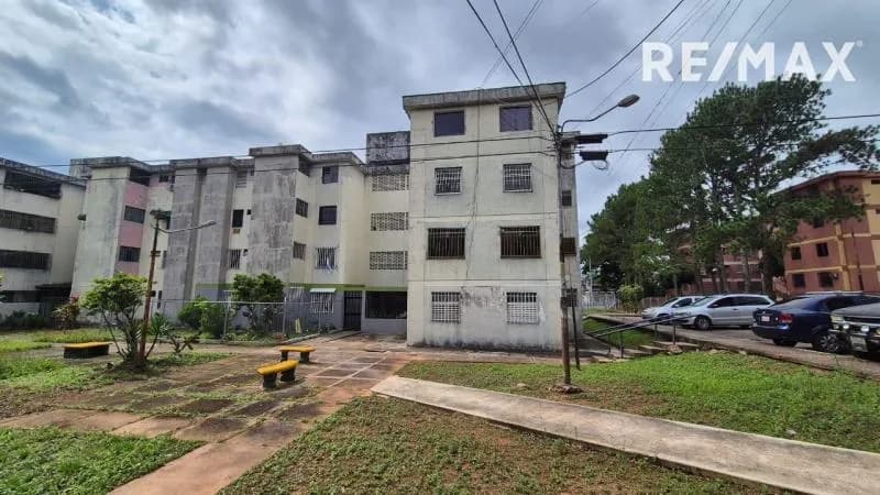 En Venta Apartamento remodelado en la Unidad Vecinal